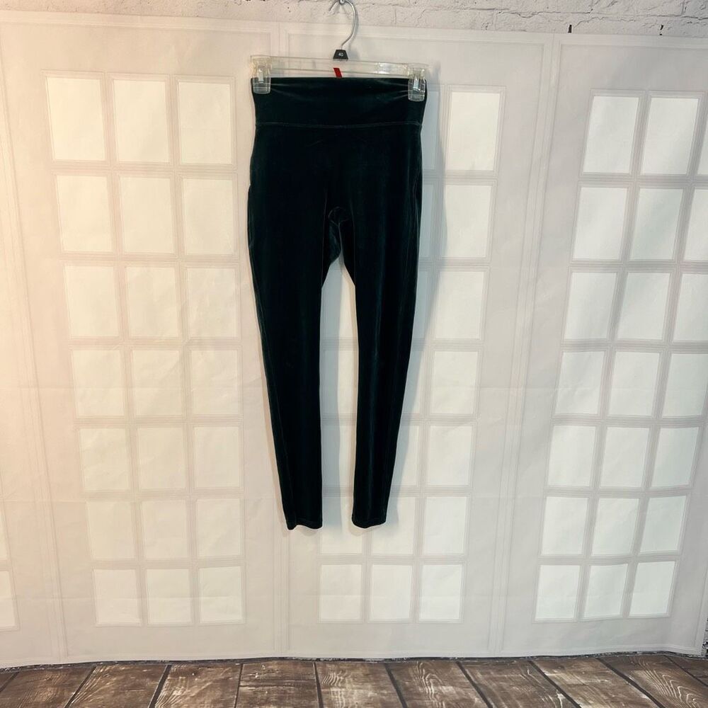 🔥🔥5/$25 sale🔥🔥 spanx Green Velvet Pull On High Rise Leggings Kids Medium